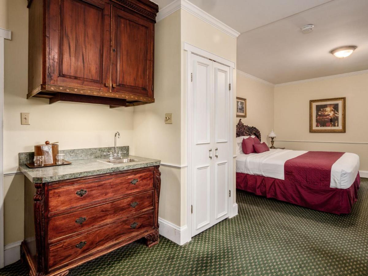 Lafayette Hotel Мариетта Экстерьер фото